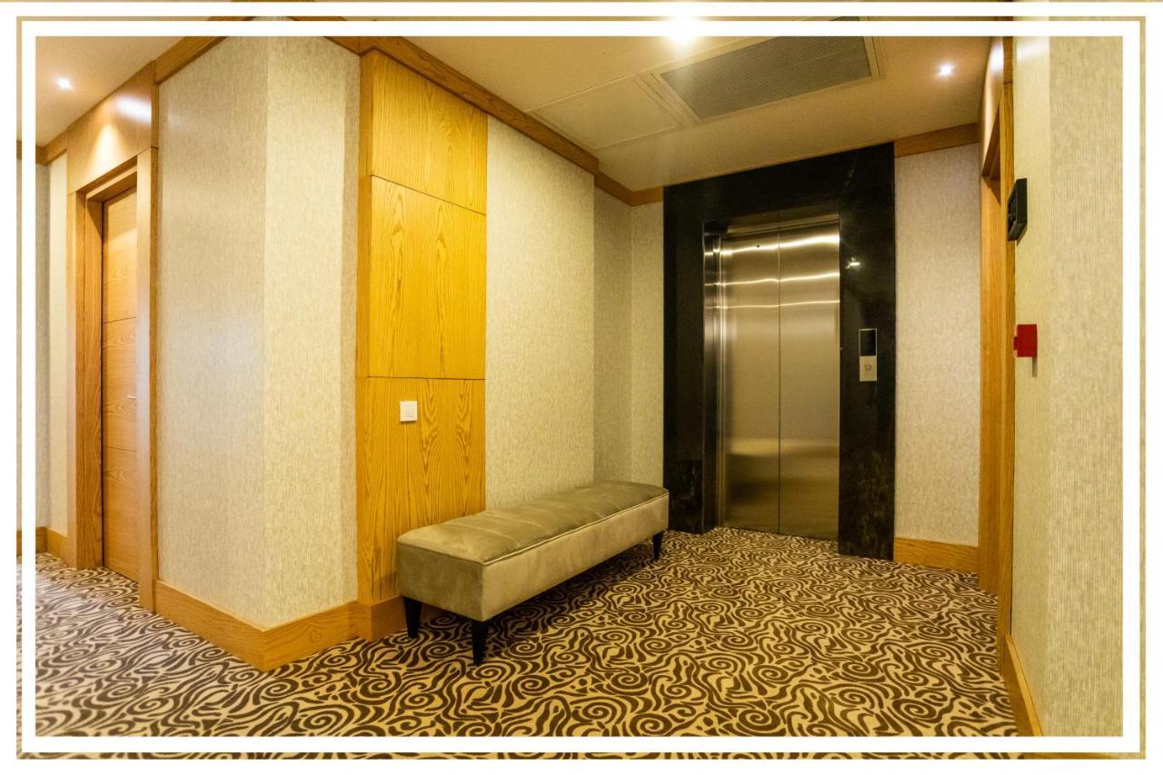 Premium Hotel Gəncə Exteriör bild